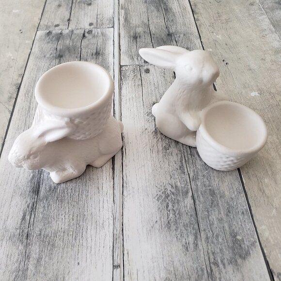 NWT - Set of 2 Rabbit Bunny Egg Holder - Flat White - Food Safe - Picture 1 of 5